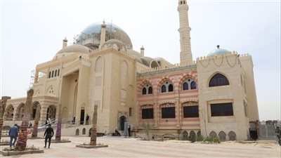 عندما يتحول المسجد لمدرسة وقيم.. رحلة اكتشاف روحية بأكتوبر الجديدة