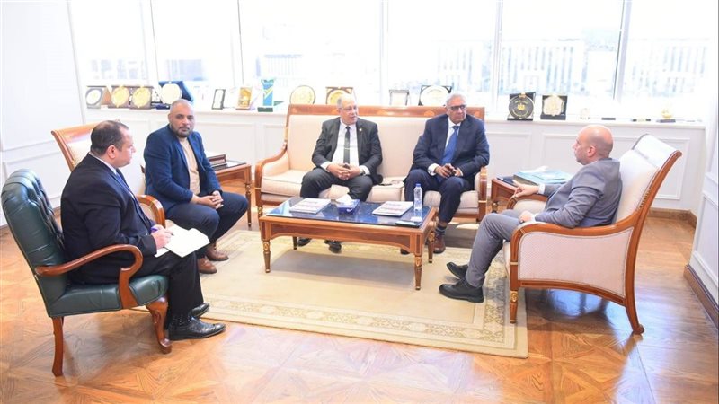 وزير العمل