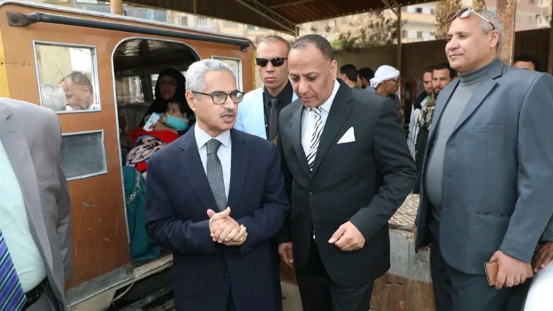 جانب من المتابعة 
