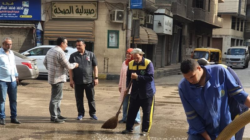 انفجار ماسورة مياه بطريق الواحات أكتوبر يغرق الشوارع