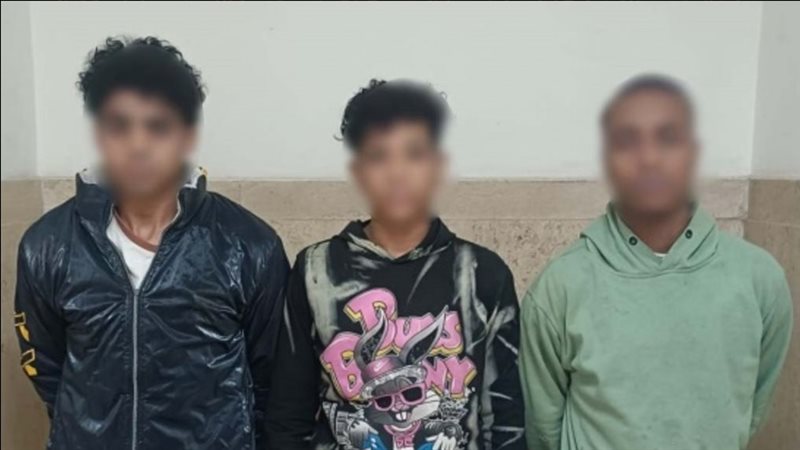 المتهمين 