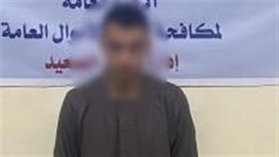 استولى على أموال المواطنين بانتحال صفة موظف خدمة عملاء بالبنوك