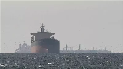 الهند تجري محادثات مع إيران لإعادة فتح مضيق هرمز الملاحي