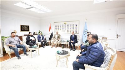 محافظ أسيوط يلتقي وفد نقابة المهندسين.. ويؤكد أهمية دورهم في تنفيذ المشروعات