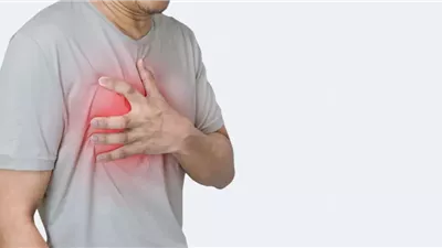 جمال شعبان يوضح أعراض الذبحة الصدرية وأسبابها.. ألم يشبه السكاكين يستدعي الانتباه