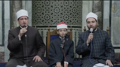 بفاصل من الابتهالات.. الجامع الأزهر ينظم فعالية على هامش احتفالية ليلة القدر