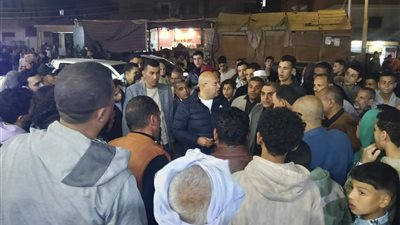 جولة ليلية لنائب محافظ الجيزة بمنشأة القناطر لمتابعة الخدمات الصحية والنظافة