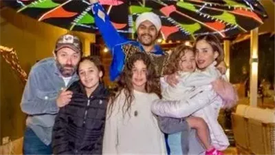 كريم محمود عبد العزيز يحتفل بعيد ميلاد ابنته برسالة مؤثرة
