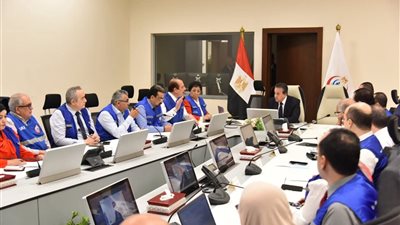 استعدادا لعيد الفطر.. وزير الصحة: لا تهاون في سرعة الاستجابة وجودة خدمة التأمين الطبي