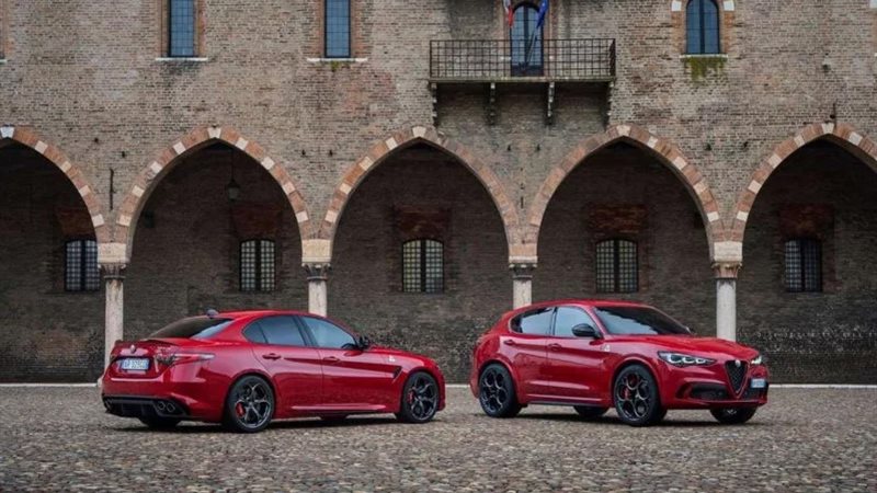 ألفا روميو تزيح الستار عن Quadrifoglio الجديدة بمحرك V6 تربو