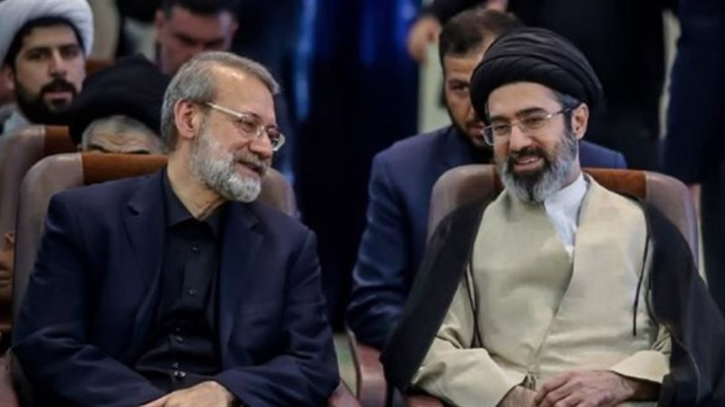 المرشد الإيراني ولاريجاني