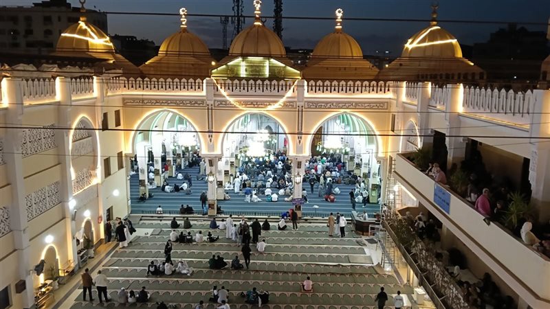 صورة من المسجد