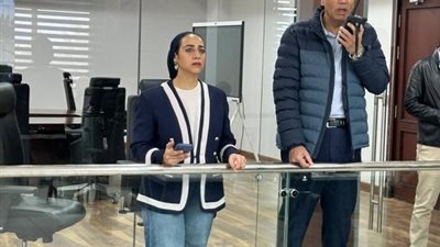 محافظ جنوب سيناء يتابع من غرفة الطوارئ جهود المحافظة فى التعامل مع الأمطار  