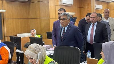 محافظ الدقهلية يشدد على تكثيف أعمال النظافة والكنس ورفع تجمعات القمامة أولا بأول