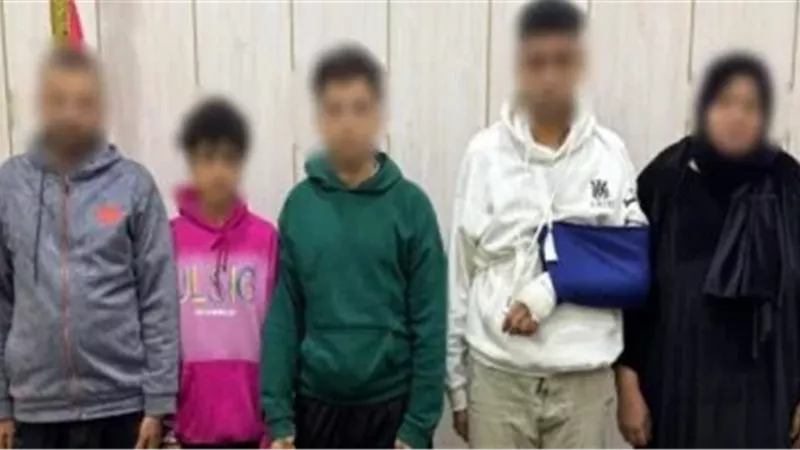 المتهمين 