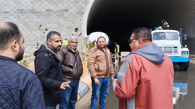   «العبور الجديدة تتحرك».. جولات ميدانية لاحتواء مياه الأمطار وضمان سيولة الطرق