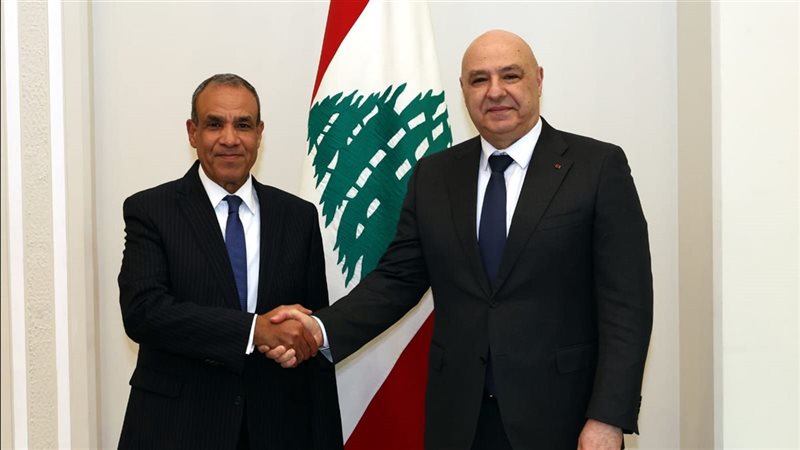 وزير الخارجية يلتقي رئيس لبنان 