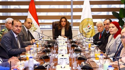 لتنظيم سوق المخلفات..تمديد التراخيص وضوابط صارمة لنشاط فصل وكبس التعبئة والتغليف