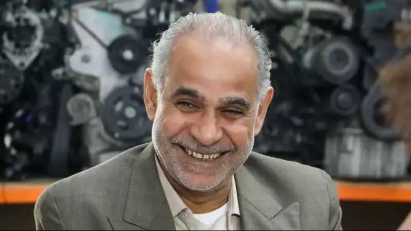 محمود البزاوي