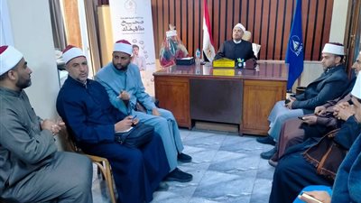 وكيل أوقاف دمياط يؤكد ضرورة ترشيد استهلاك الموارد والطاقة بمساجد المحافظة 