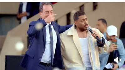 موقف طريف يجمعه بسفير فرنسا.. تامر حسني: معرفتش مقامه غير بعد ما رقصنا سوا