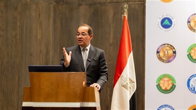 وزير المالية يكلف قيادات جمركية بتسيير الأعمال لحين استكمال الهيكل التنظيمي