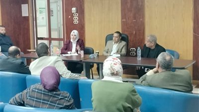 وكيل صحة دمياط يبحث مع ممثلي المنشآت الطبية الخاصة تطبيق منظومة التأمين الصحي الشامل