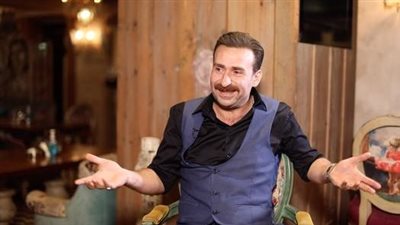 نضال الشافعي: جيلنا أتربى على التلفزيون الموحد.. وبحظر حتى رقم بنتي لو زادت في المكالمات