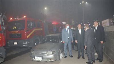 محافظ القاهرة ومدير الأمن يتابعان ميدانيًا السيطرة على حريق مصنع ملابس بالزيتون