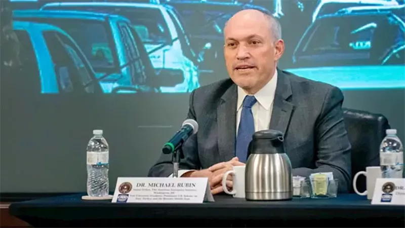 مايكل روبين، المسؤول السابق في وزارة الحرب الأمريكية 
