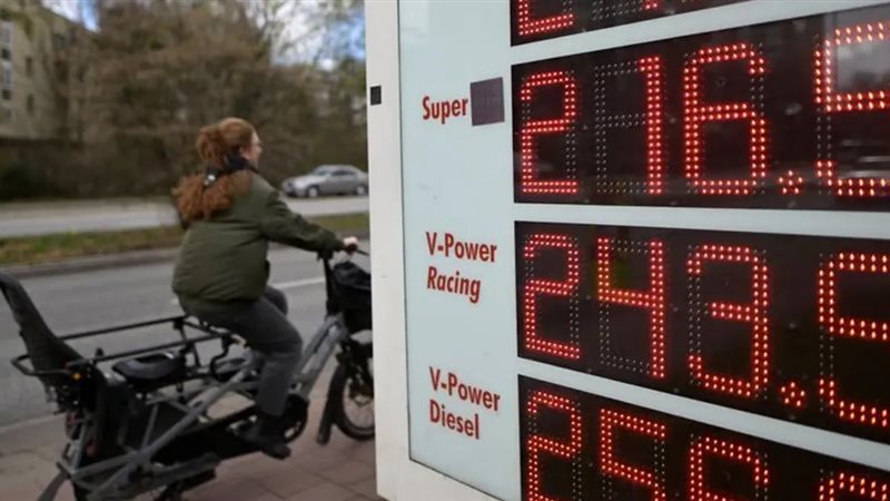 ألمانيا تفرض ضوابط جديدة لأسعار الوقود