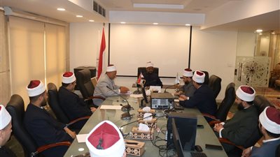 أمين البحوث الإسلاميَّة يجتمع بإدارة التوجيه ويؤكد ضرورة تكثيف الجهود الدعوية 