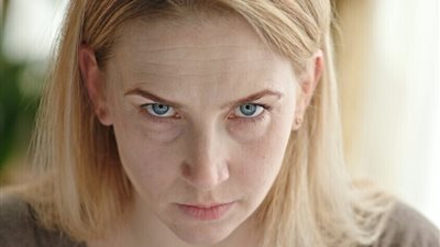   أعراض صحية تشير للسادية وأمراض نفسية لدى السيدات 