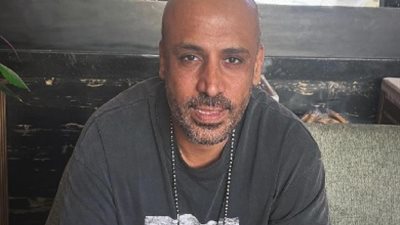 الملحن محمد يحيي يعلن إصابته بكسر في القدم عبر إنستجرام