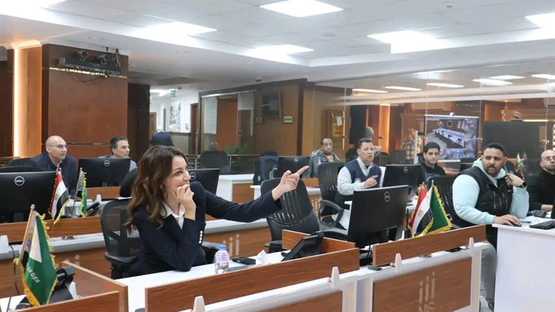 جانب من المتابعة 