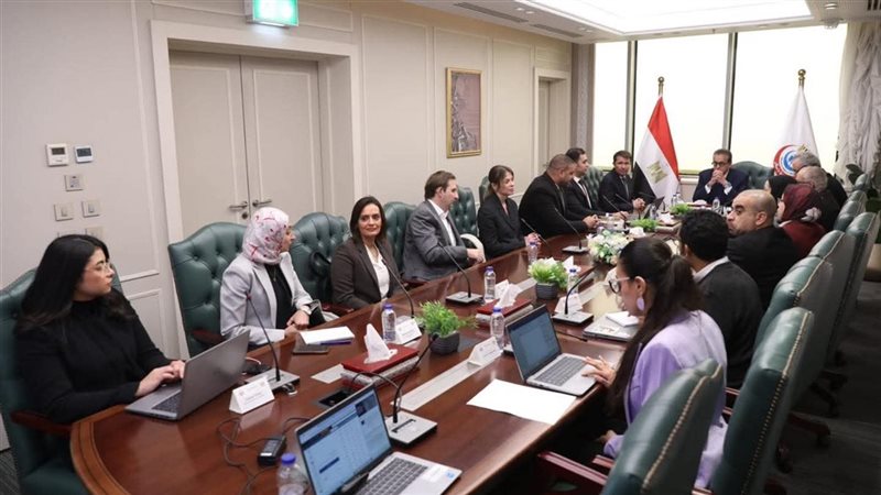 وزير الصحة والسكان