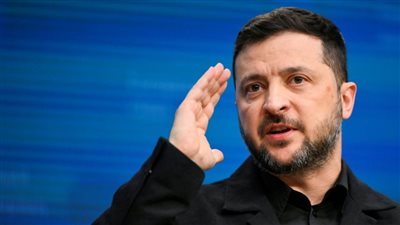  موسكو: زيلينسكي أسير المصالح ولن يغادر الحكم بإرادته