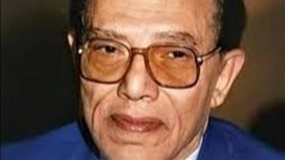 ابنة مصطفى محمود: مديحة كامل وشادية تقربن من والدي رغبة في التدين