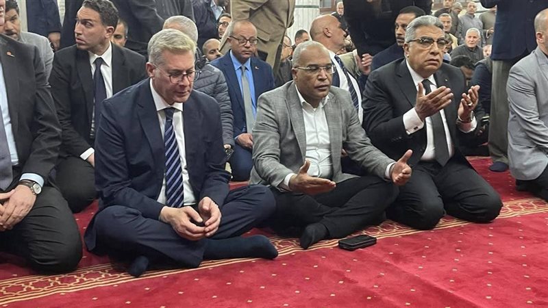 وزير البترول 