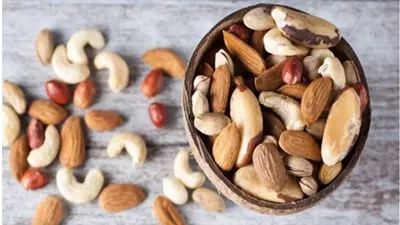 هل تناول المكسرات يرتبط بانخفاض خطر أمراض القلب؟.. دراسة توضح