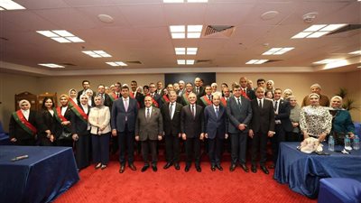 وزير العدل يشهد أداء اليمين القانونية لأعضاء النيابة العامة الجدد