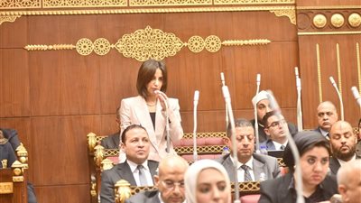 يوستينا رامي تطالب بتقنين أوضاع الشقق الفندقية لتعزيز السياحة وجذب الاستثمارات
