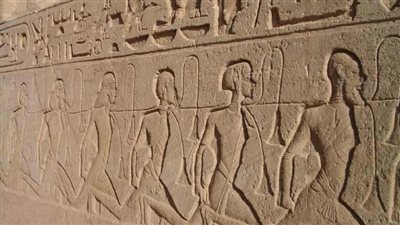 حين تتكلم الحجارة.. ماذا تخفي «الكاب» عن أعظم معارك مصر القديمة؟