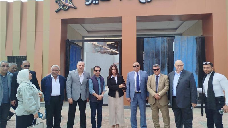 مسرح وسيرك 15 مايو