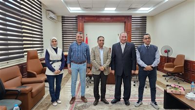 وكيل صحة أسيوط يهنئ رئيس الجامعة الأهلية الجديد ويبحث سبل التعاون المشترك