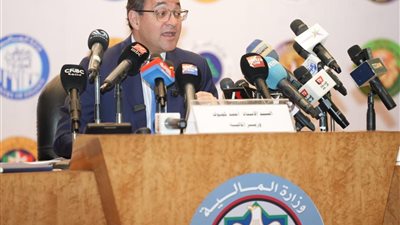 وزير المالية: نستهدف فائضًا أوليًا 5% وخفض العجز إلى 4.9%