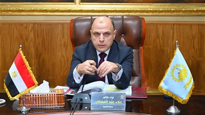 محافظ الغربية يتابع استعدادات توريد القمح ويشدد على الانضباط ومنع التهريب