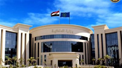 21 مصريا يحصلون على إذن التجنس بجنسيات أجنبية مع الاحتفاظ بالأصلية