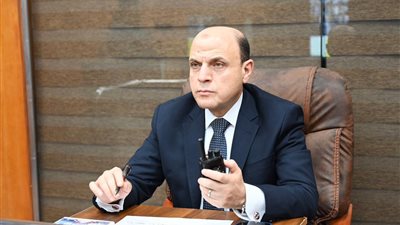 محافظ الغربية يتابع يوميًا تنفيذ مواعيد غلق المحال ويشدد على الالتزام