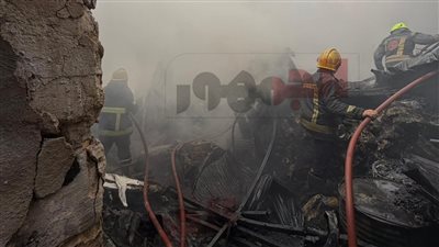 السيطرة على حريق داخل مصنع أحذية في باب الشعرية